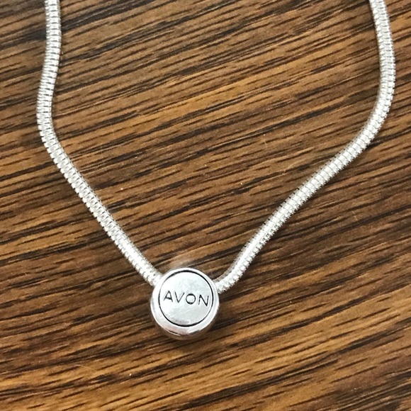 NWT Avon Cherished Memories Starter Bracelet - Picture 3 of 7